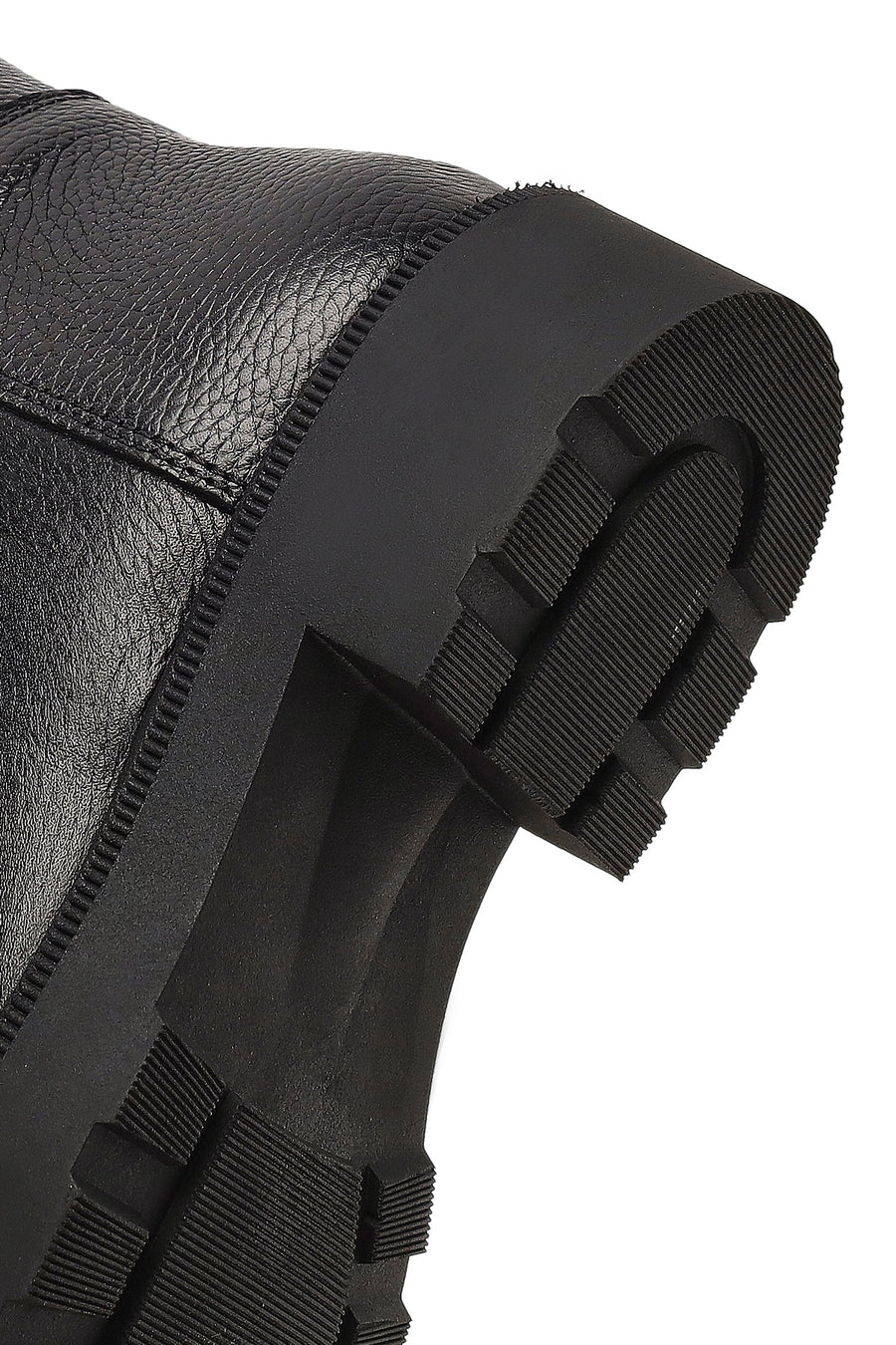 Women's Black Thick-Soled Leather Boot