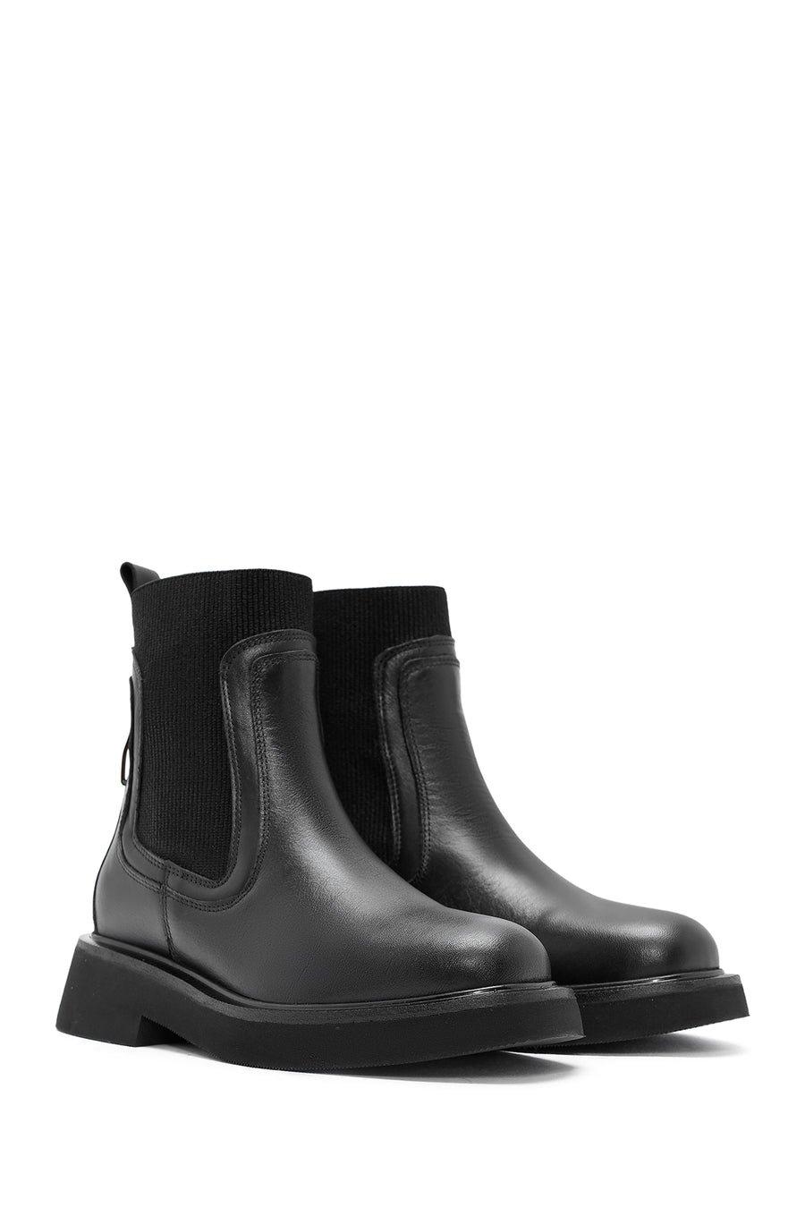 Woman Siyah Leather Chelsea Bot