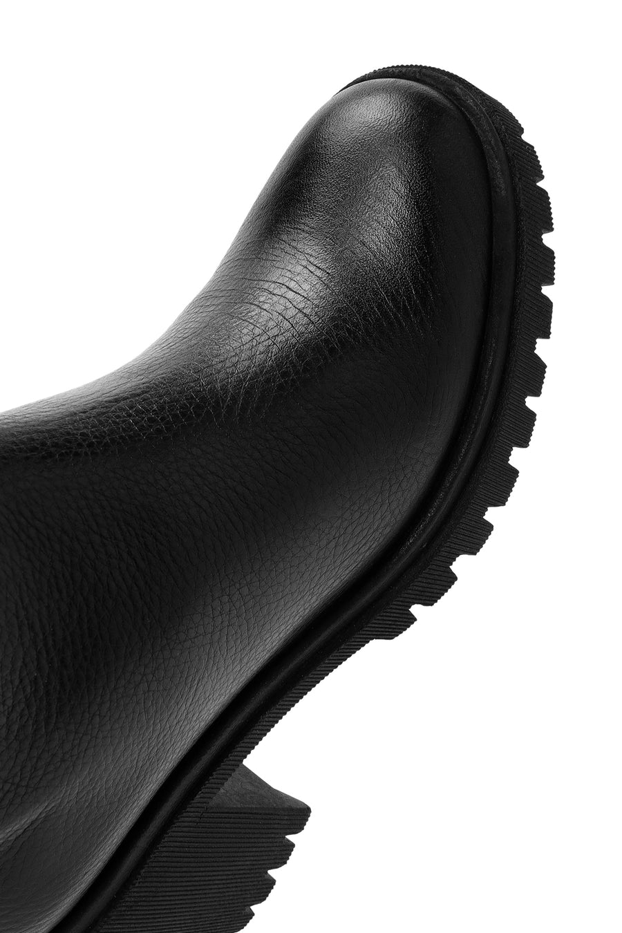Woman Black Zippered Chunky Heels Leather Boot