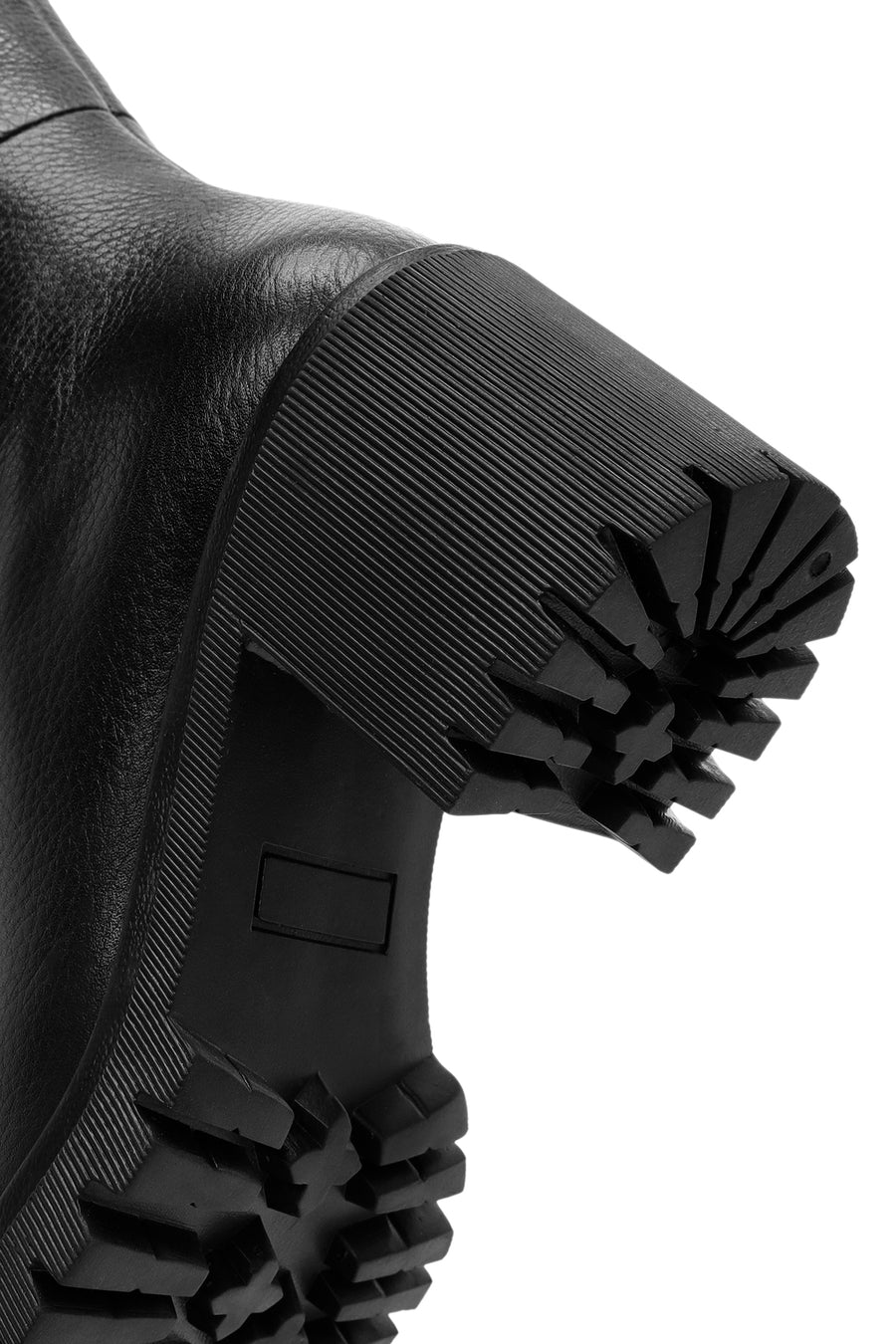 Woman Black Zippered Chunky Heels Leather Boot