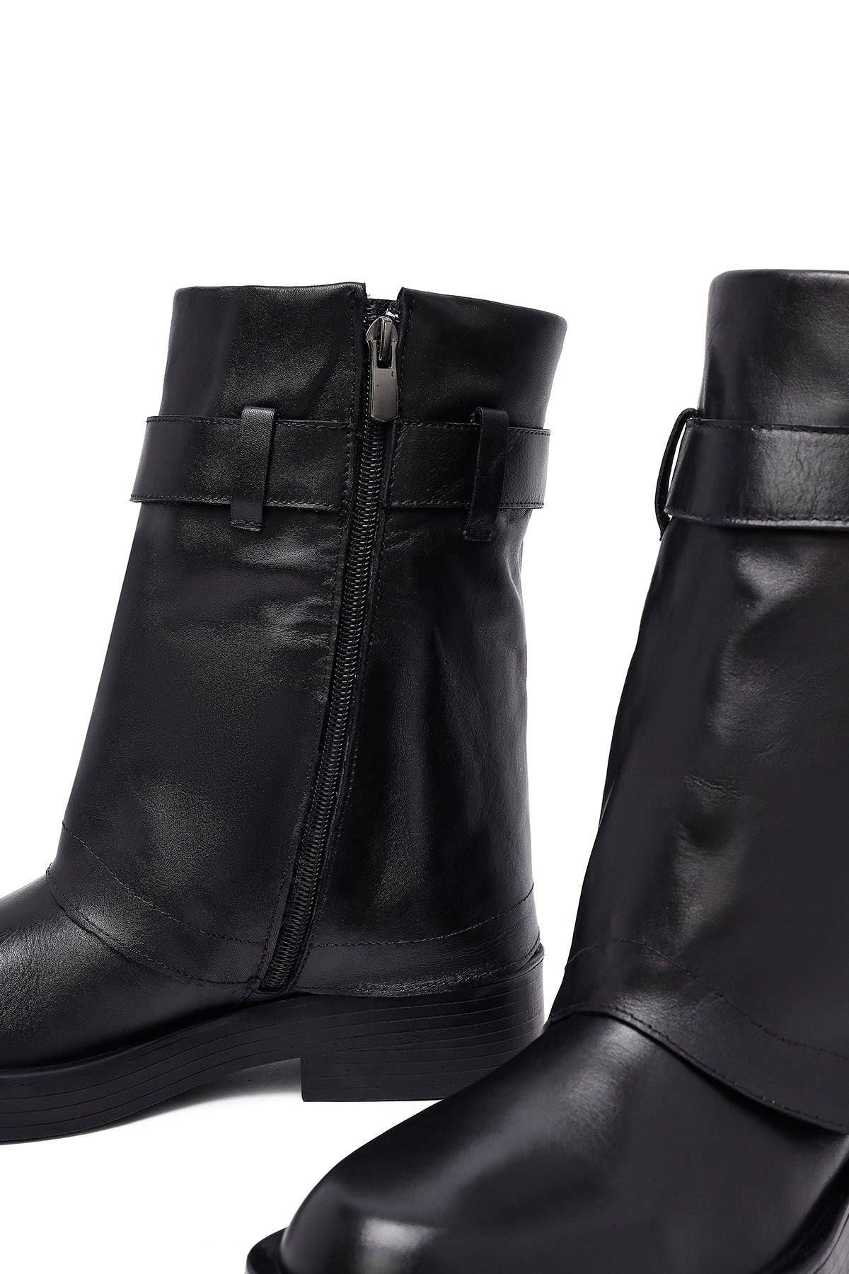 Kadın Siyah Tokalı Biker Deri Bot