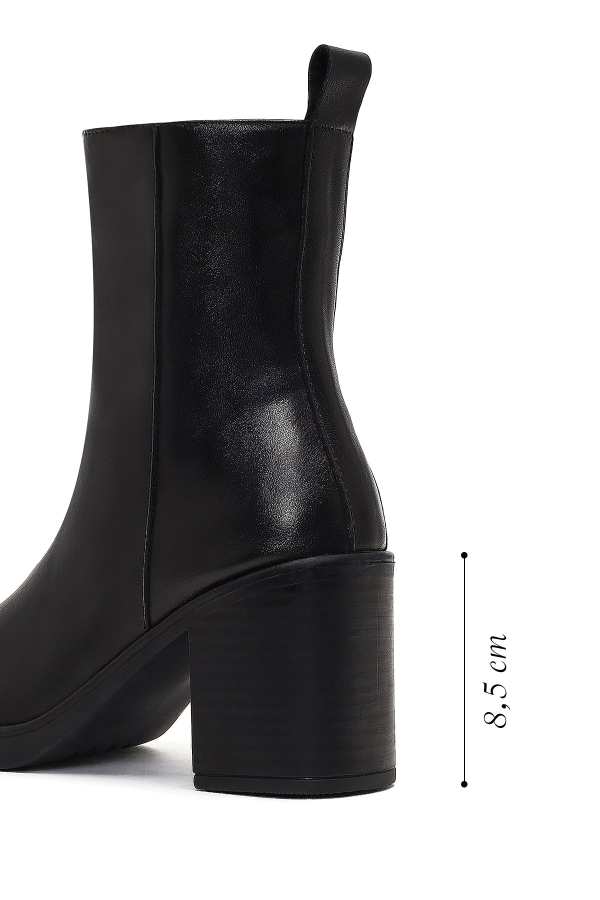 Kadın Siyah Fermuarlı Kalın Topuklu Deri Bot