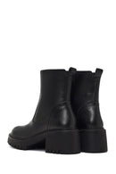 Kadın Siyah Fermuarlı Kalın Tabanlı Deri Bot | Derimod