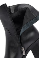 Women's Black Zippered Thick Heeled Leather Boot | Derimod