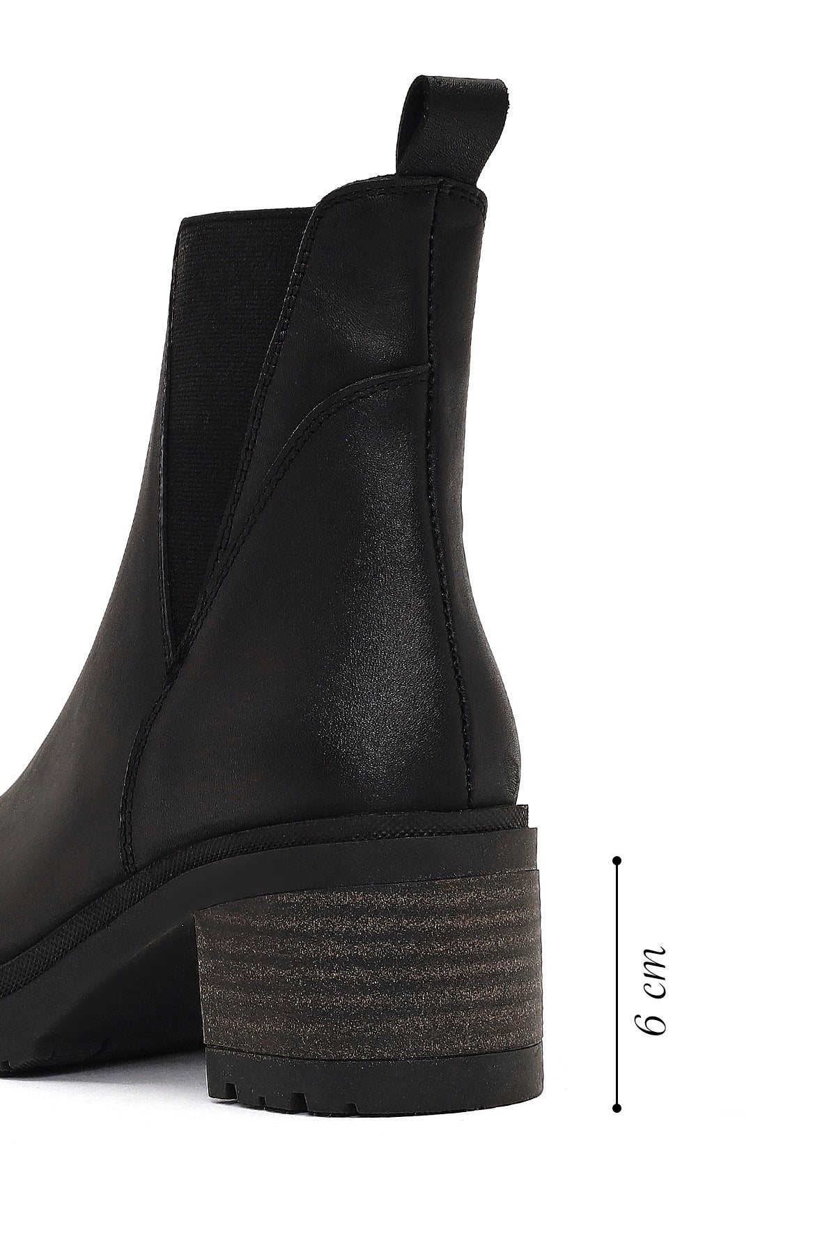Kadın Siyah Fermuarlı Kalın Topuklu Deri Bot