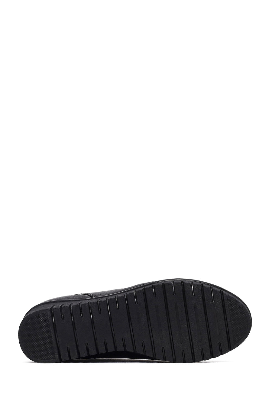 Woman Black Zippered Leather Comfort Boots