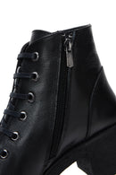 Woman Black Zippered Chunky Heels Leather Casual Boots | Derimod