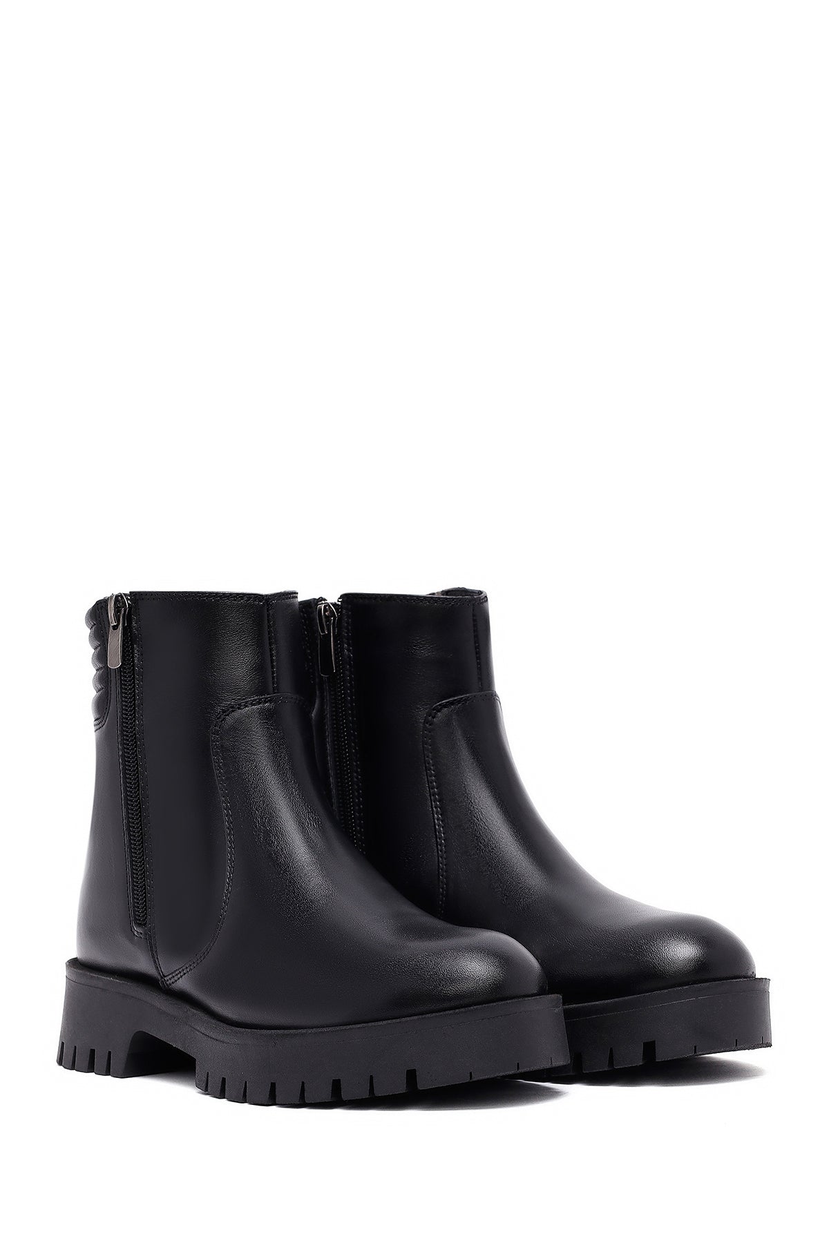 Kadın Siyah Fermuarlı Deri Bot