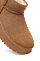 Woman Tan Thick-Soled Furry Suede Leather Teddy Bot | Derimod