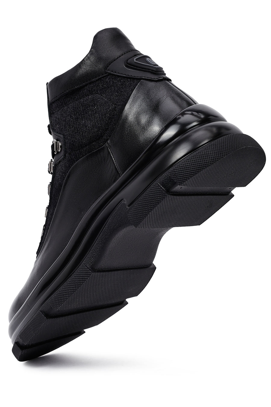 Men's Black Zippered Leather Boat