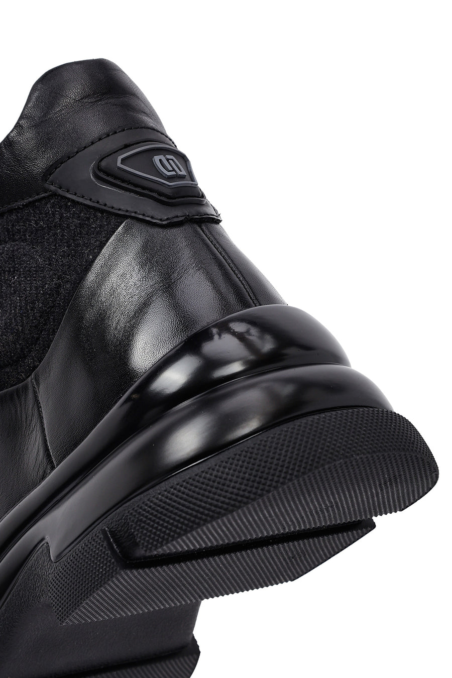 Men's Black Zippered Leather Boat