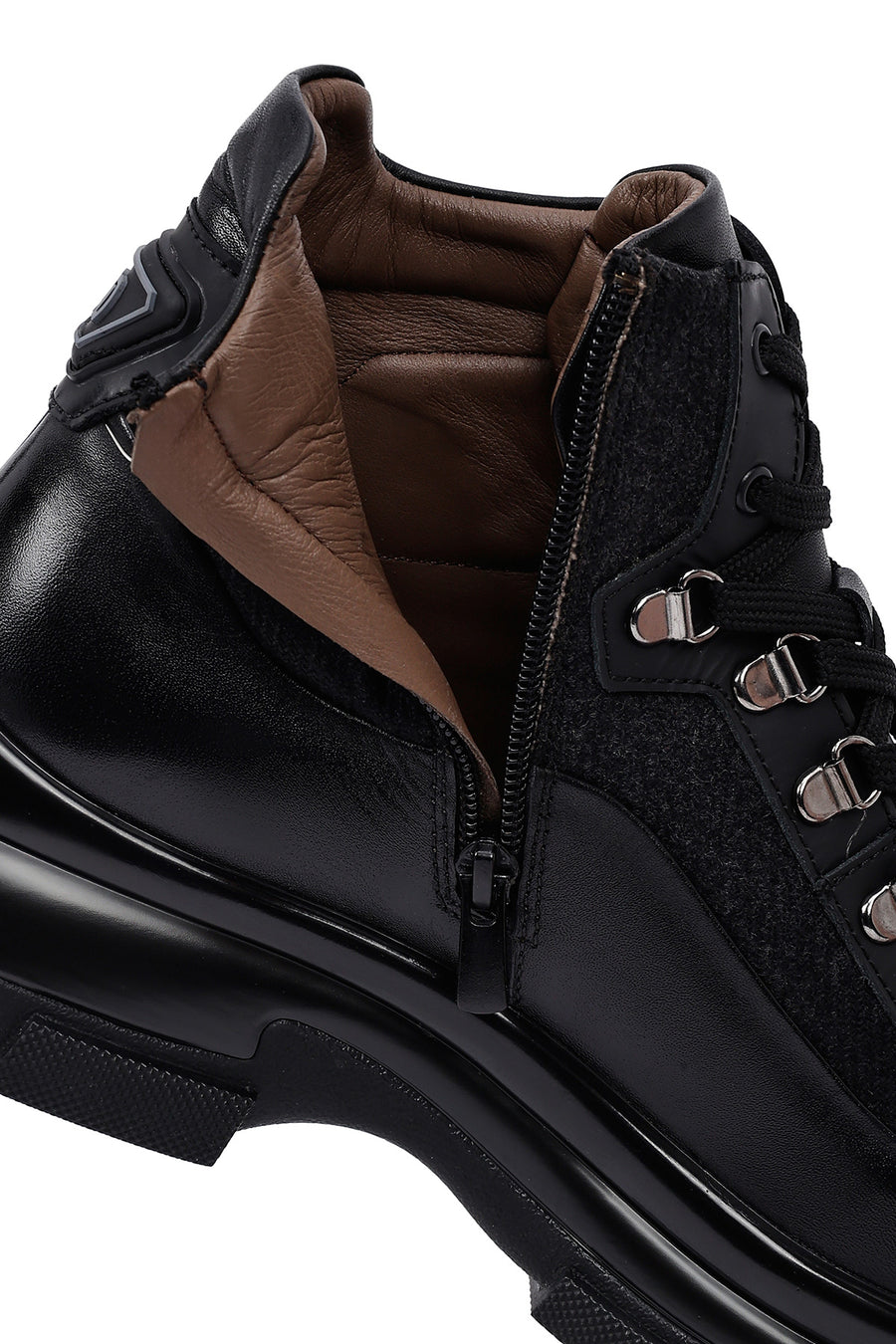 Men's Black Zippered Leather Boat