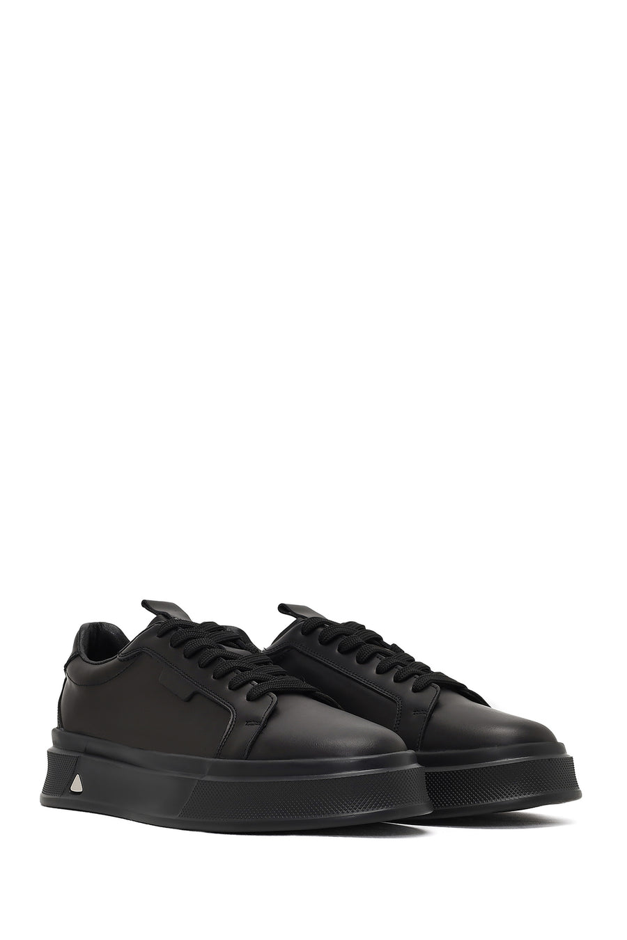 Erkek Siyah Bağcıklı Kalın Tabanlı Deri Sneaker