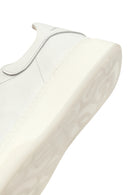 Erkek Beyaz Bağcıklı Kalın Tabanlı Deri Sneaker | Derimod