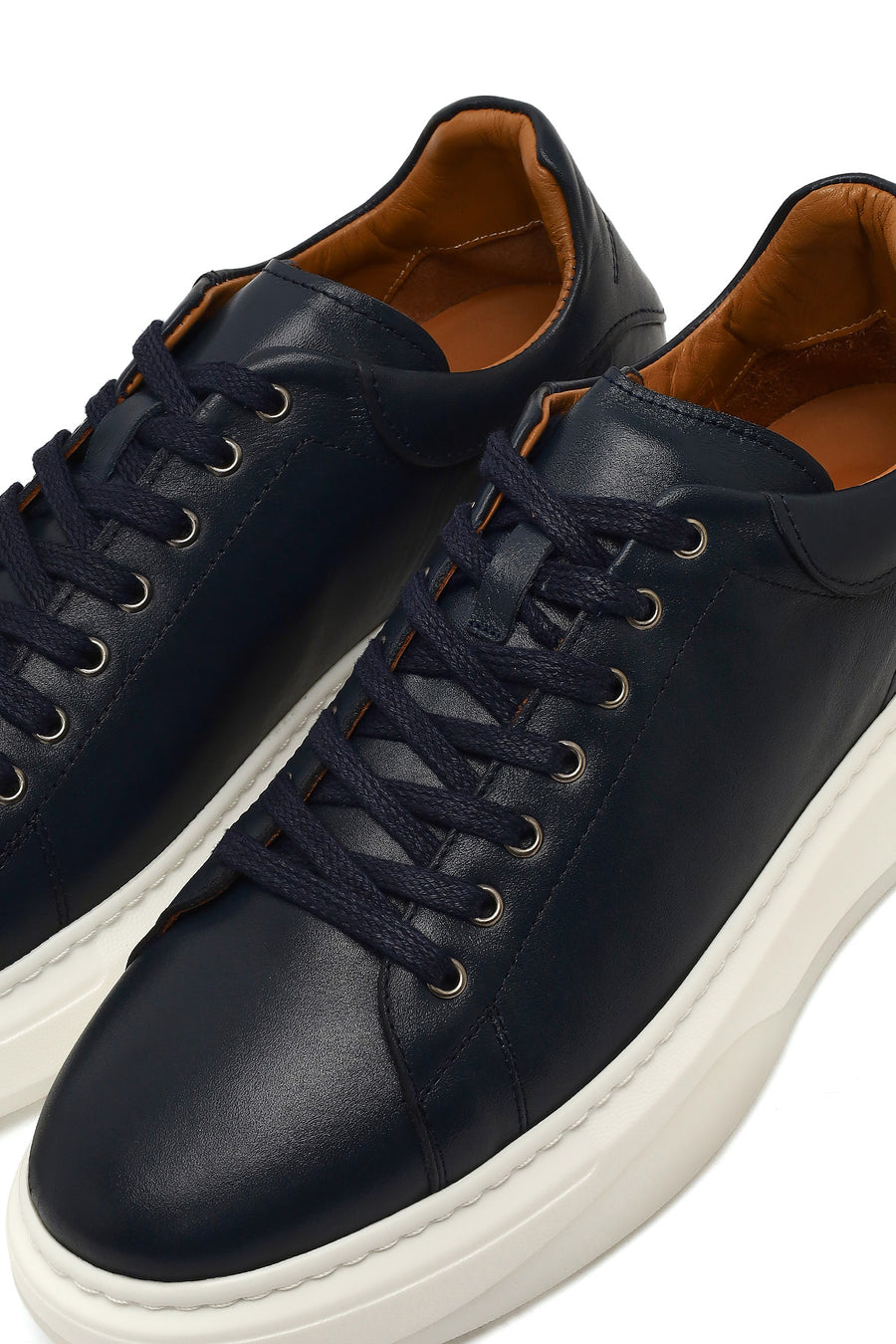 Erkek Lacivert Bağcıklı Kalın Tabanlı Deri Sneaker