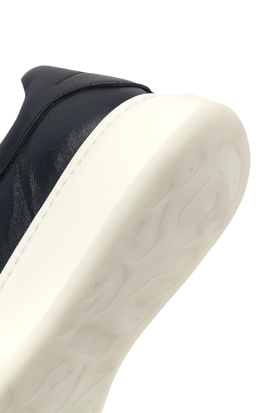 Erkek Lacivert Bağcıklı Kalın Tabanlı Deri Sneaker
