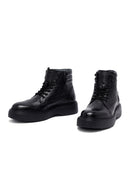 Erkek Siyah Bağcıklı Kalın Tabanlı Deri Bot | Derimod