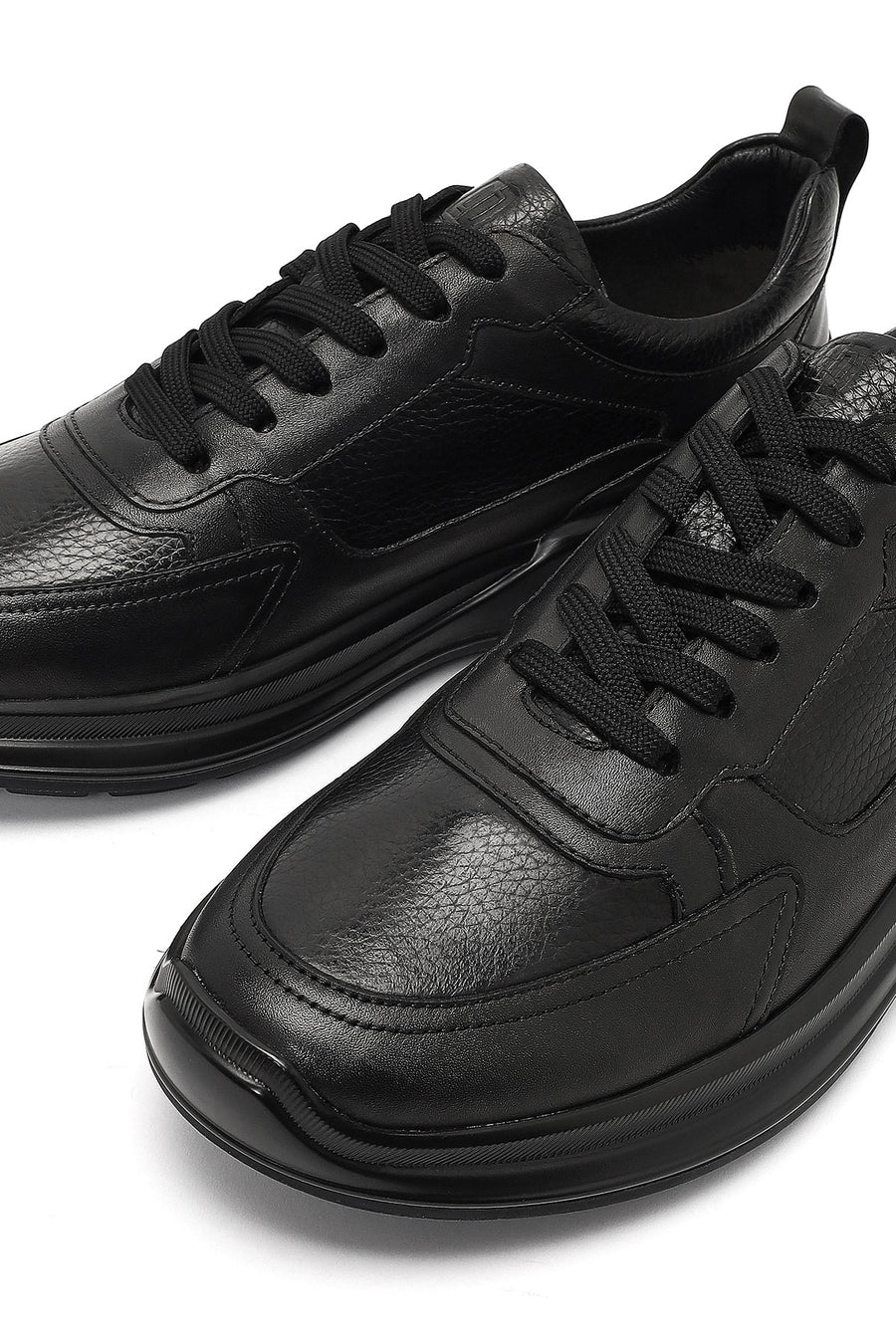 Erkek Siyah Bağcıklı Kalın Tabanlı Deri Casual Sneaker