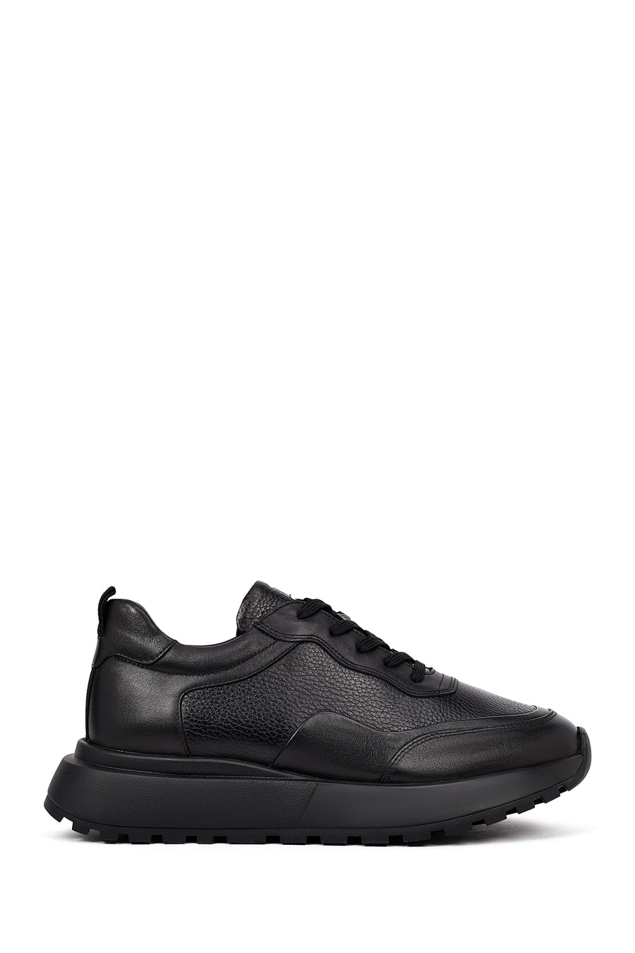 Erkek Siyah Bağcıklı Kalın Tabanlı Deri Sneaker 25WFD641114 | Derimod