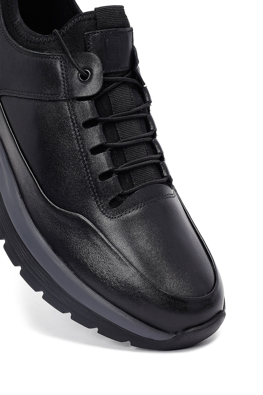 Erkek Siyah Bağcıklı Deri Casual Sneaker