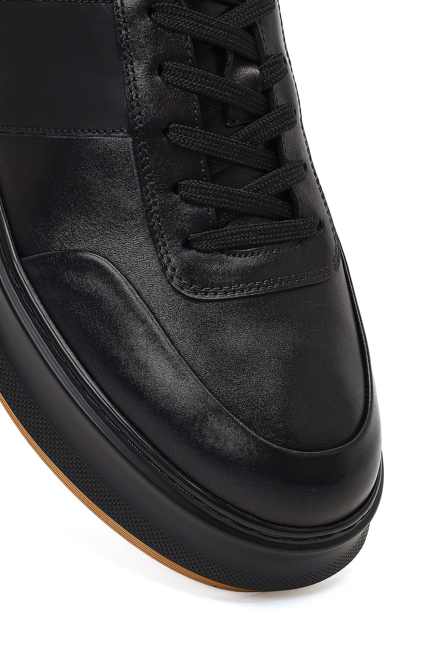Erkek Siyah Bağcıklı Kalın Tabanlı Deri Sneaker