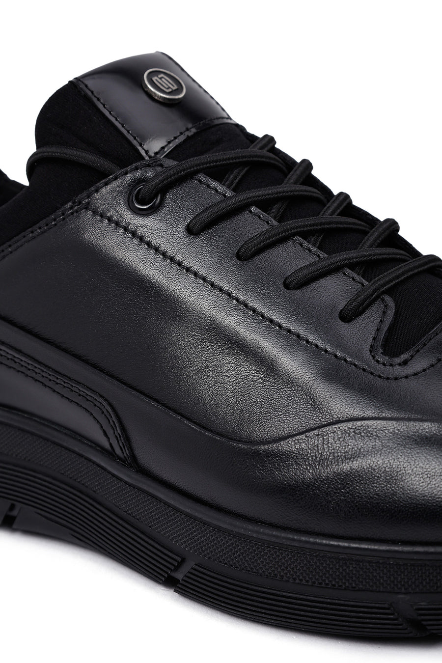 Erkek Siyah Bağcıklı Deri Casual Sneaker