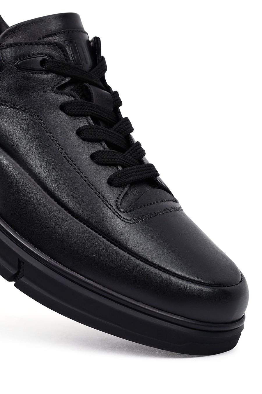 Erkek Siyah Bağcıklı Deri Casual Sneaker