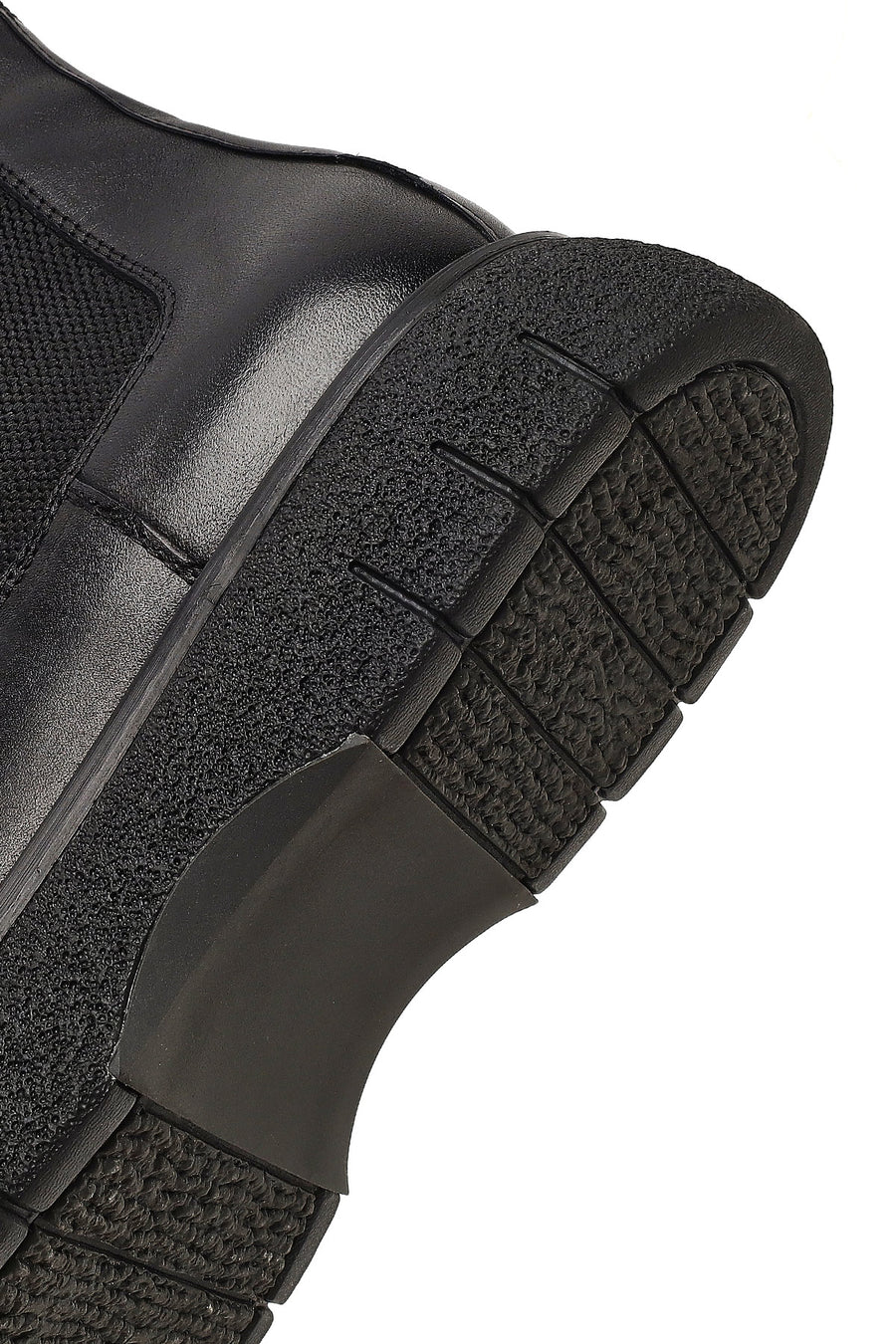 Men's Black Thick-Soled Leather Chelsea Boot