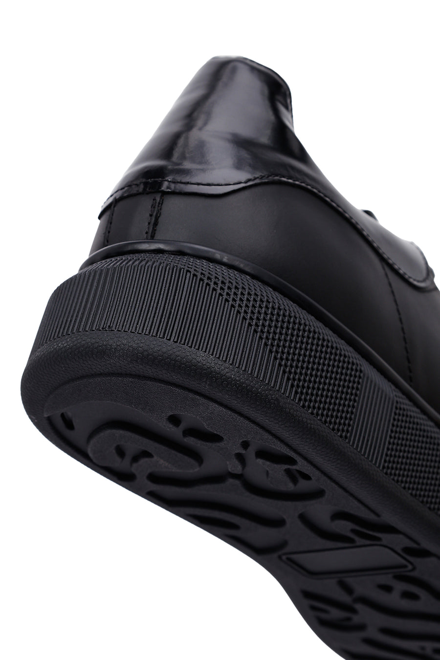 Erkek Siyah Bağcıklı Kalın Tabanlı Deri Sneaker