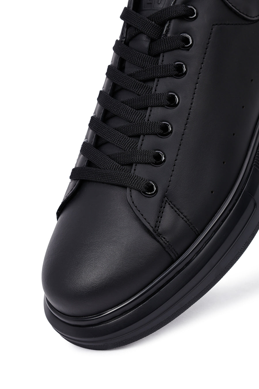 Erkek Siyah Bağcıklı Kalın Tabanlı Deri Sneaker