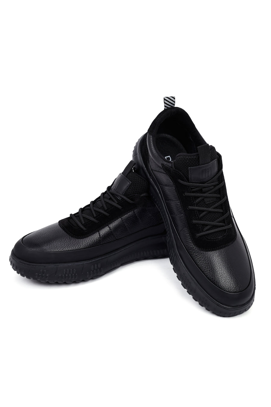Erkek Siyah Bağcıklı Kalın Tabanlı Deri Sneaker