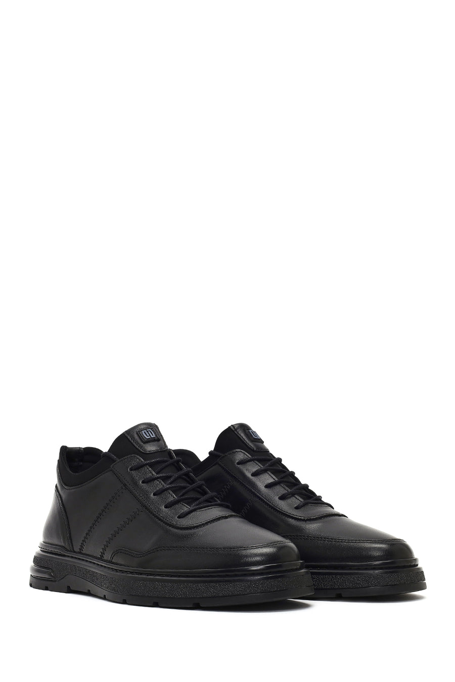 Men's Black Lace-Up Thick-Soled Leather Casual Sneaker