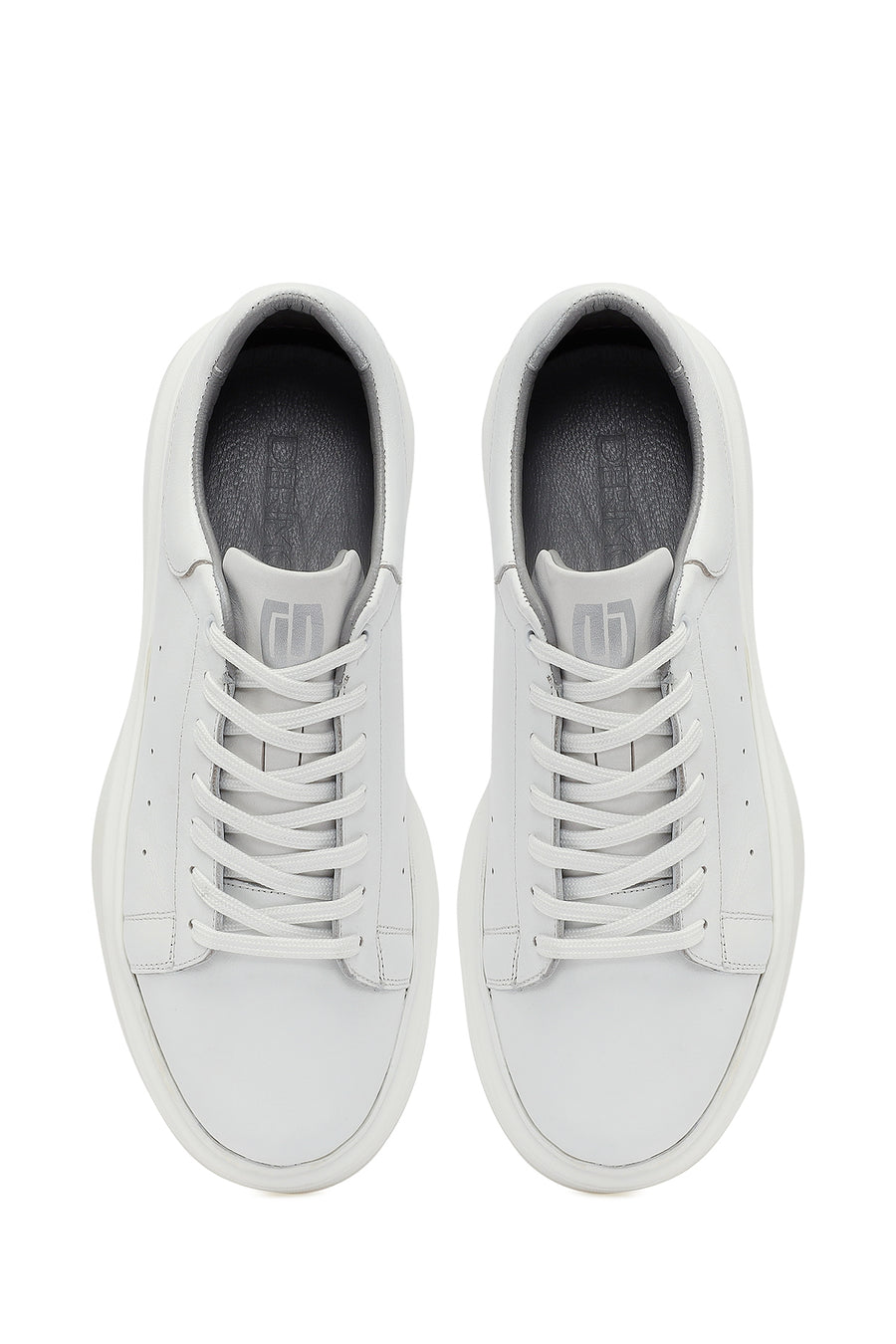 Men's White Lace-Up Thick-Soled Leather Sneaker