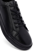 Erkek Siyah Bağcıklı Deri Casual Sneaker | Derimod