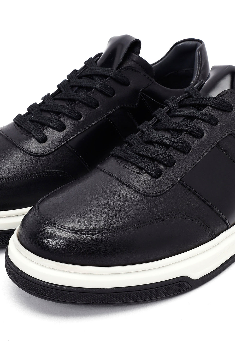 Erkek Siyah Bağcıklı Deri Sneaker