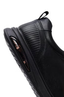 Erkek Siyah Bağcıklı Deri Sneaker | Derimod