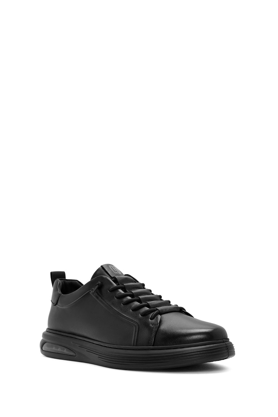 Men's Black Lace-Up Leather Sneaker
