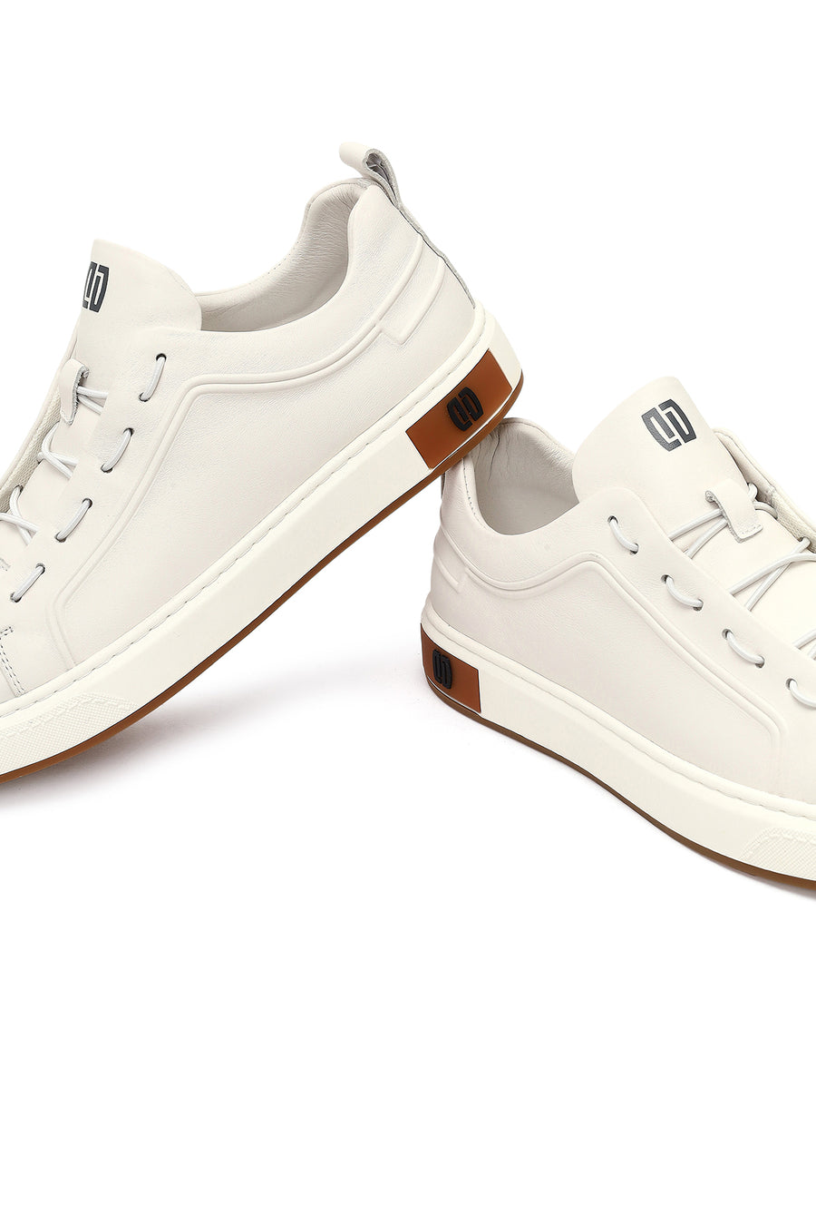 Men's White Lace-Up Leather Sneaker