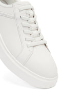 Erkek Beyaz Bağcıklı Kalın Tabanlı Deri Sneaker | Derimod