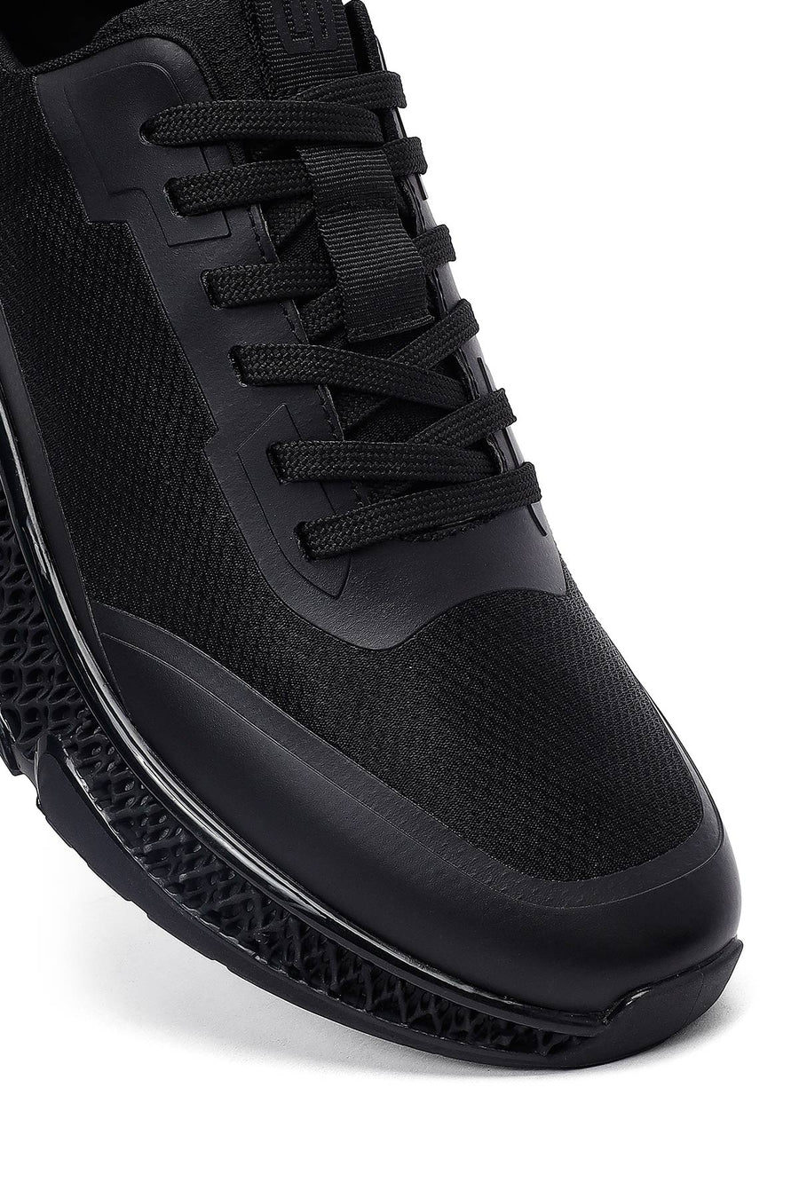 Erkek Siyah Bağcıklı Kalın Tabanlı Kumaş Sneaker