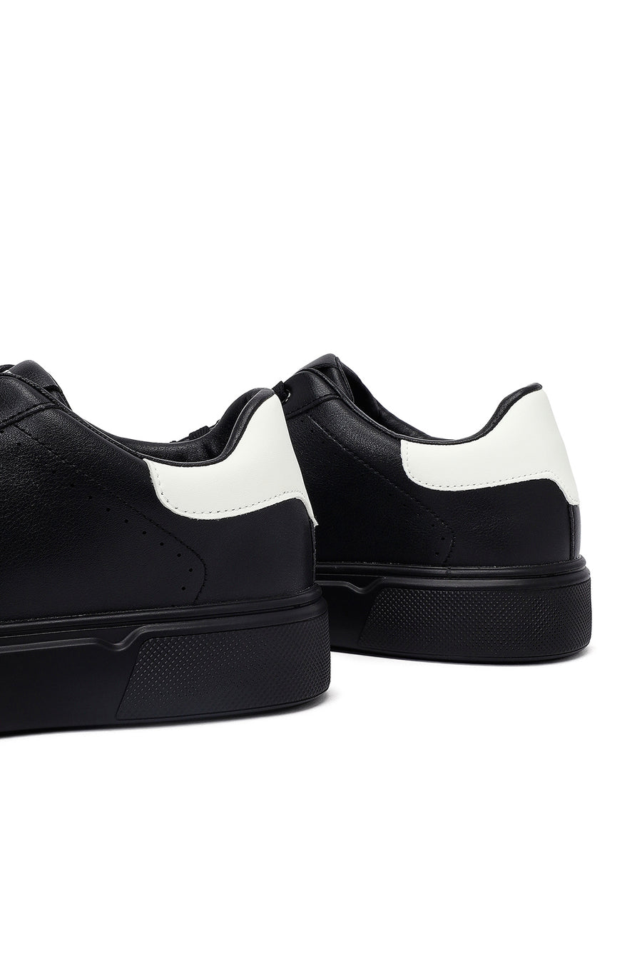 Erkek Siyah Bağcıklı Kalın Tabanlı Sneaker