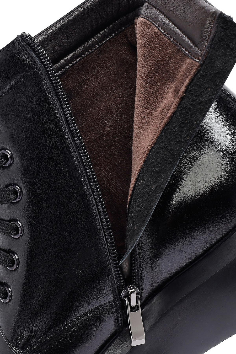 Men's Black Zippered Thick Sole Leather Boat