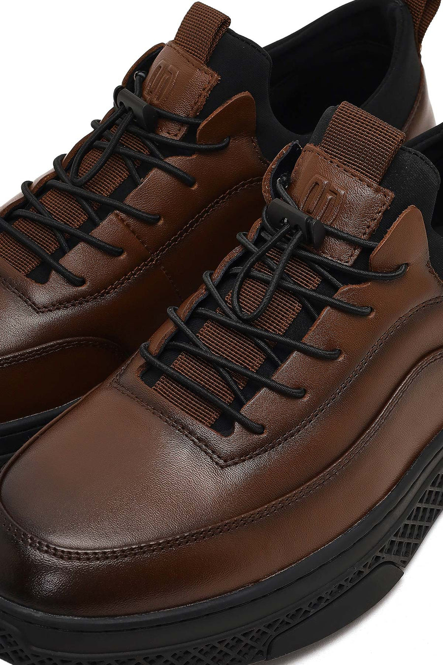 Men's Brown Lace-Up Thick-Soled Leather Sneaker