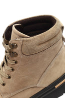 Erkek Bej Bağcıklı Kalın Tabanlı Nubuk Deri Bot | Derimod