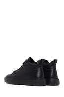 Erkek Siyah Bağcıklı Kalın Tabanlı Deri Spor Bot | Derimod