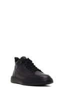 Erkek Siyah Bağcıklı Kalın Tabanlı Deri Spor Bot | Derimod