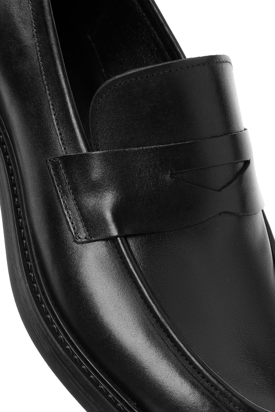 Male Black Leather Classic Loafer