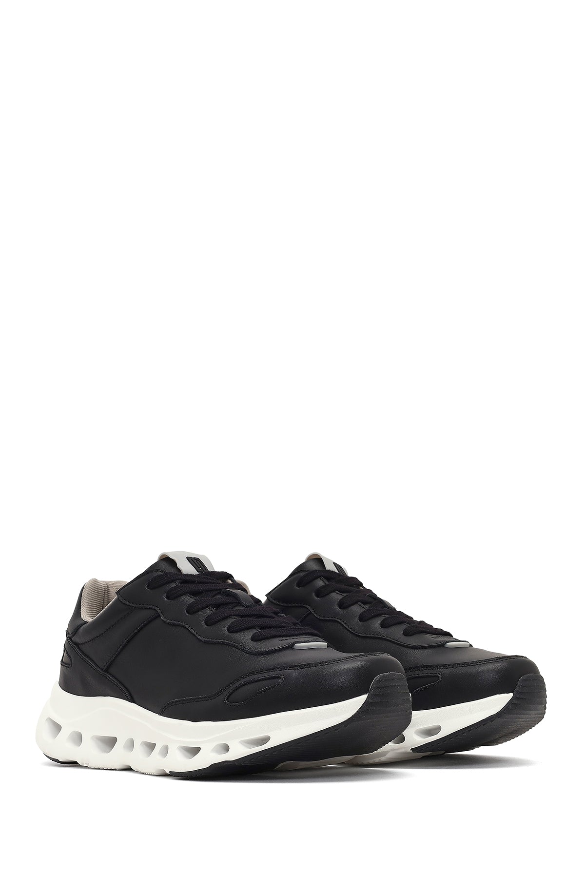 Derimod Studio Erkek Siyah Bağcıklı Kalın Tabanlı Sneaker