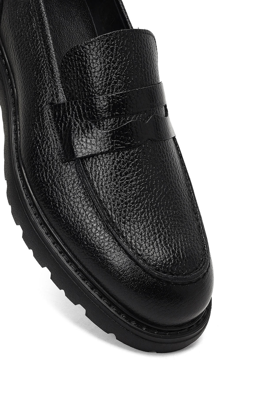 Men's Black Thick-Soled Leather Loafer