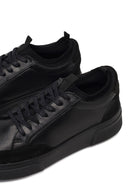 Erkek Siyah Bağcıklı Kalın Tabanlı Deri Sneaker | Derimod